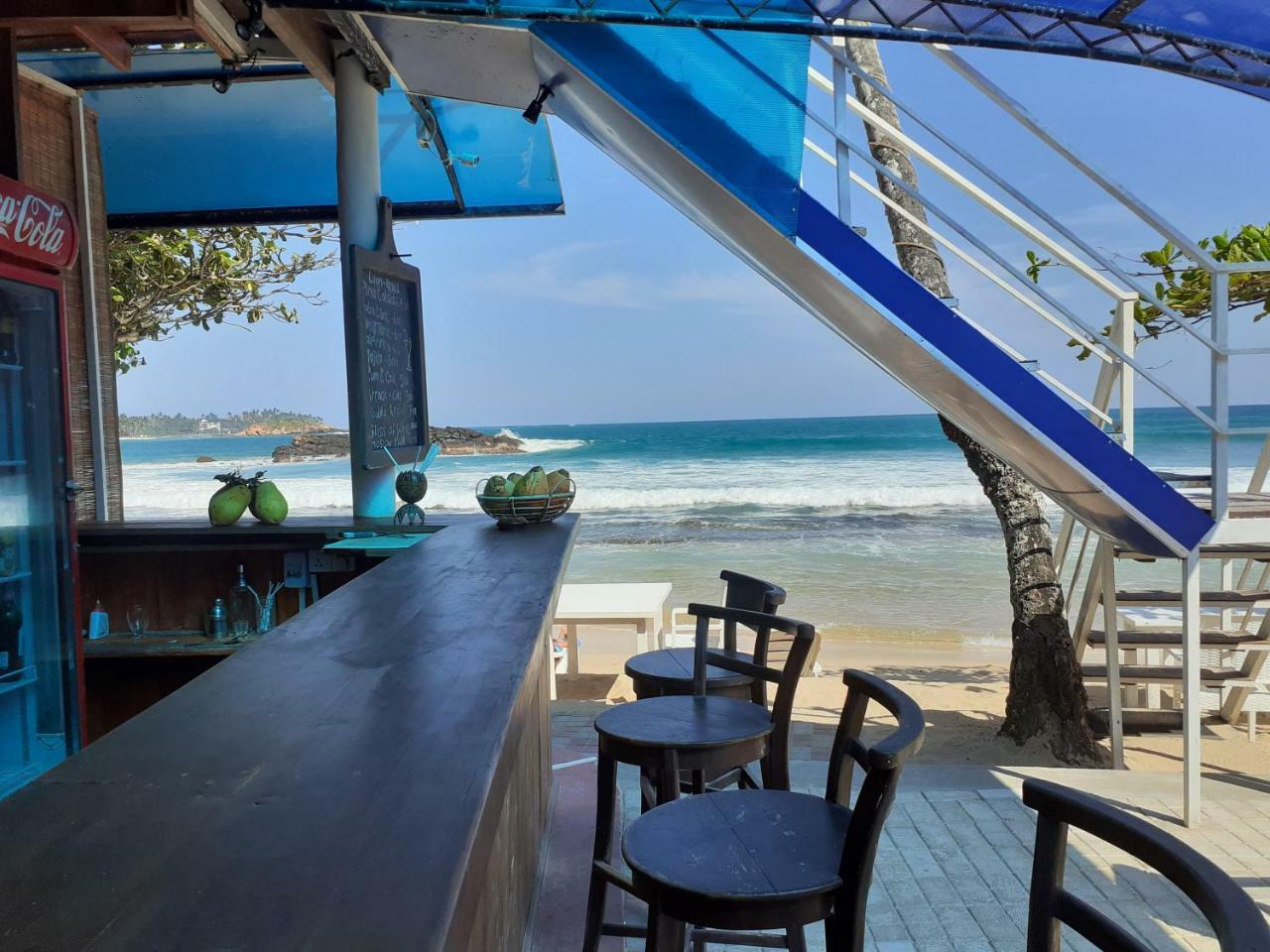 Coral Beach Hotel Mirissa Exterior photo